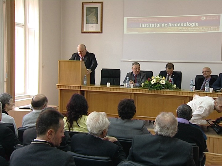 armenologie vorbeste rectorul Ierevan