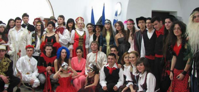 Carnaval la comunitatea elenă