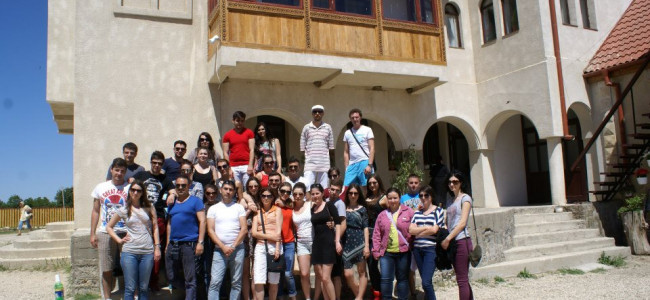 Întîlnirea tineretului armean la malul Mării Negre