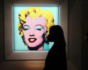 LICITAȚIE | Un armean a fost cel care a răscumpărat tabloul „Shot Sage Blue Marilyn”, semnat de Andy Warhol