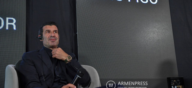 Renumitul fotbalist Luís Figo a sosit în Armenia