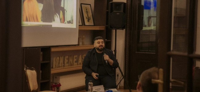 Programul  Diaspora Youth Ambassador  prezentat de  Hrant Jaghinyan la Centrul Cultural Armean din București Programul  Diaspora Youth Ambassador  prezentat de  Hrant Jaghinyan la Centrul Cultural Armean din București