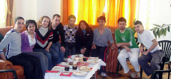 Voluntari armeni în România